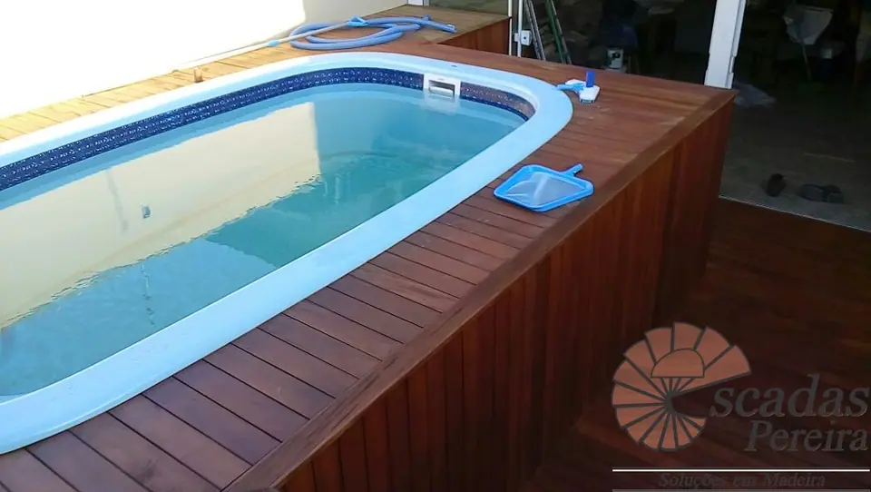 Deck de madeira feito pela Escadas Pereira, foto 12 de 47