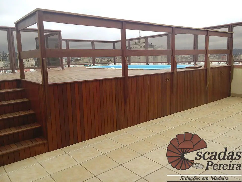 Deck de madeira feito pela Escadas Pereira, foto 37 de 47