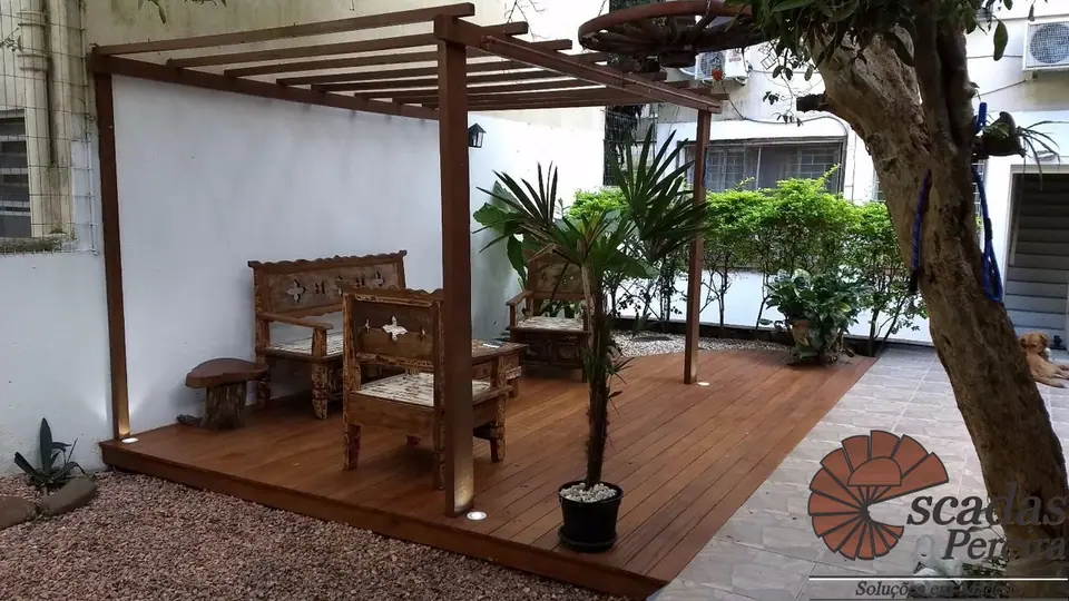 Pergolado de madeira feito pela Escadas Pereira, foto 11 de 18